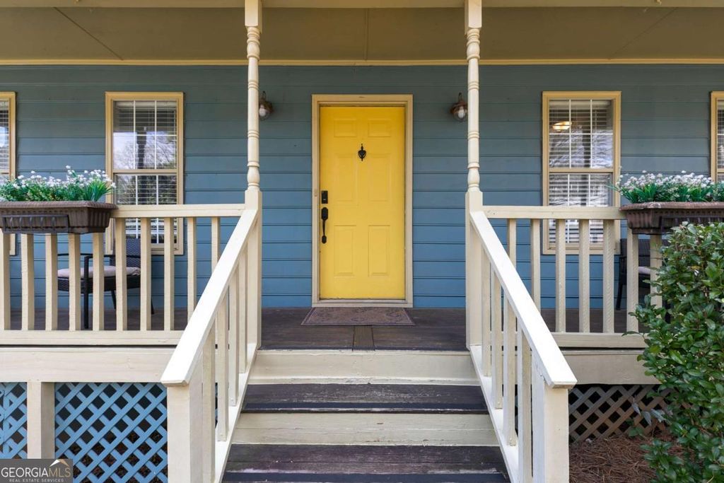 Photo of 3998 Verbena Drive NW, Kennesaw, GA 30144 (MLS # 10704611)