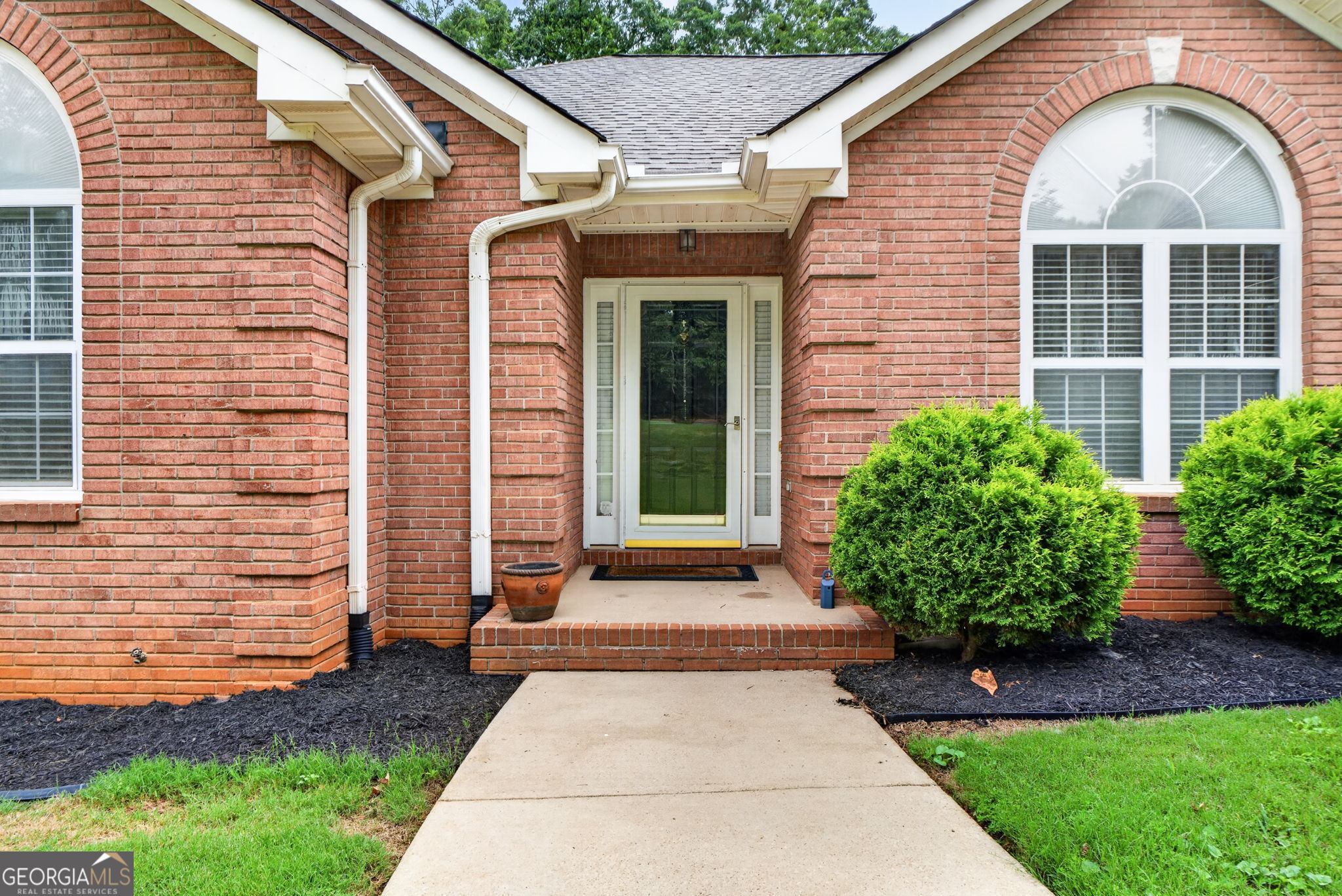 196 Ashley DR