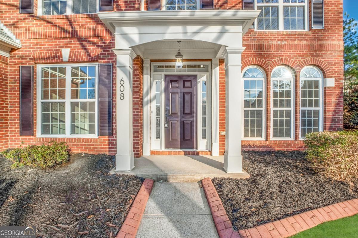 608 Chickory CT