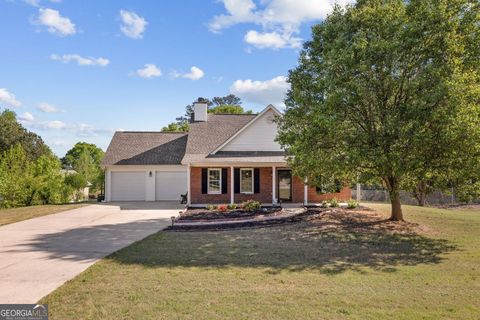 555 Mackinaw DR Bethlehem GA 30620