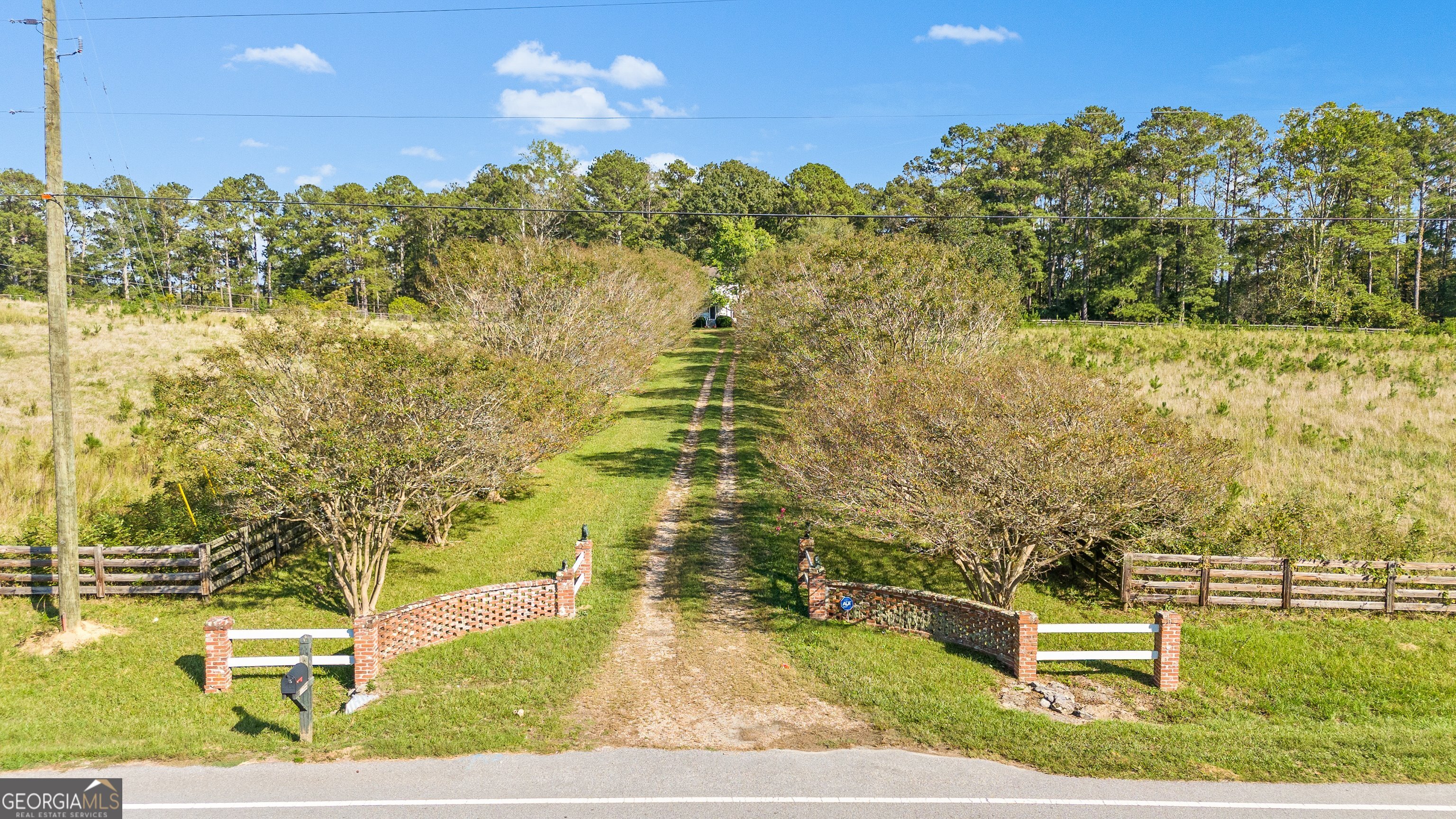 617 Thomas Powers RD