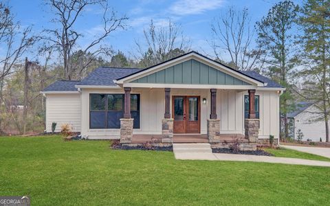 Photo of 999 E Doyle Street, Toccoa, GA 30577 (MLS # 10655833)