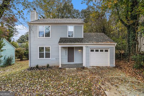 Photo of 4657 Garden Hills Drive, Stone Mountain, GA 30083 (MLS # 10584381)