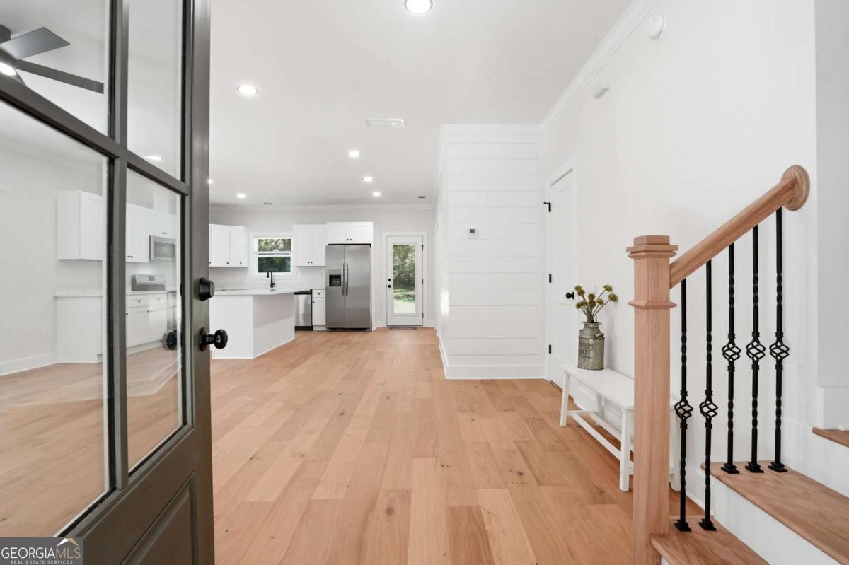 134 Henry Meyer RD