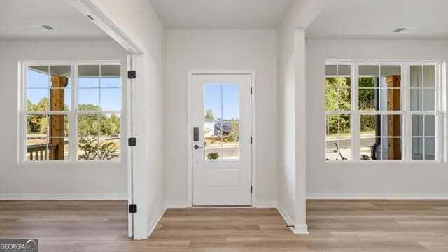 Photo of 3930 Silver Pine Trail, Cumming, GA 30028 (MLS # 10877175)