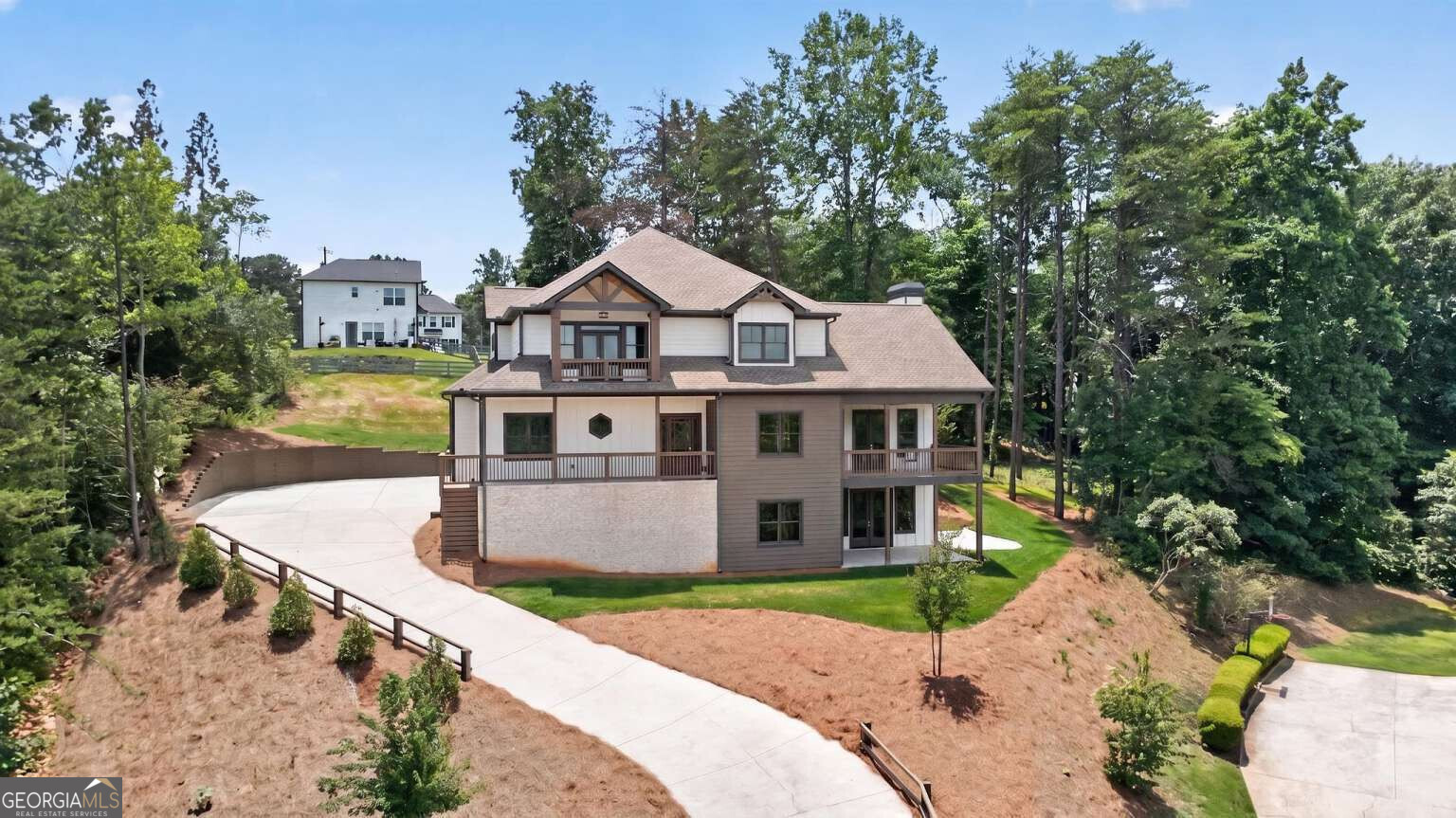 5465 Chestatee Landing WAY