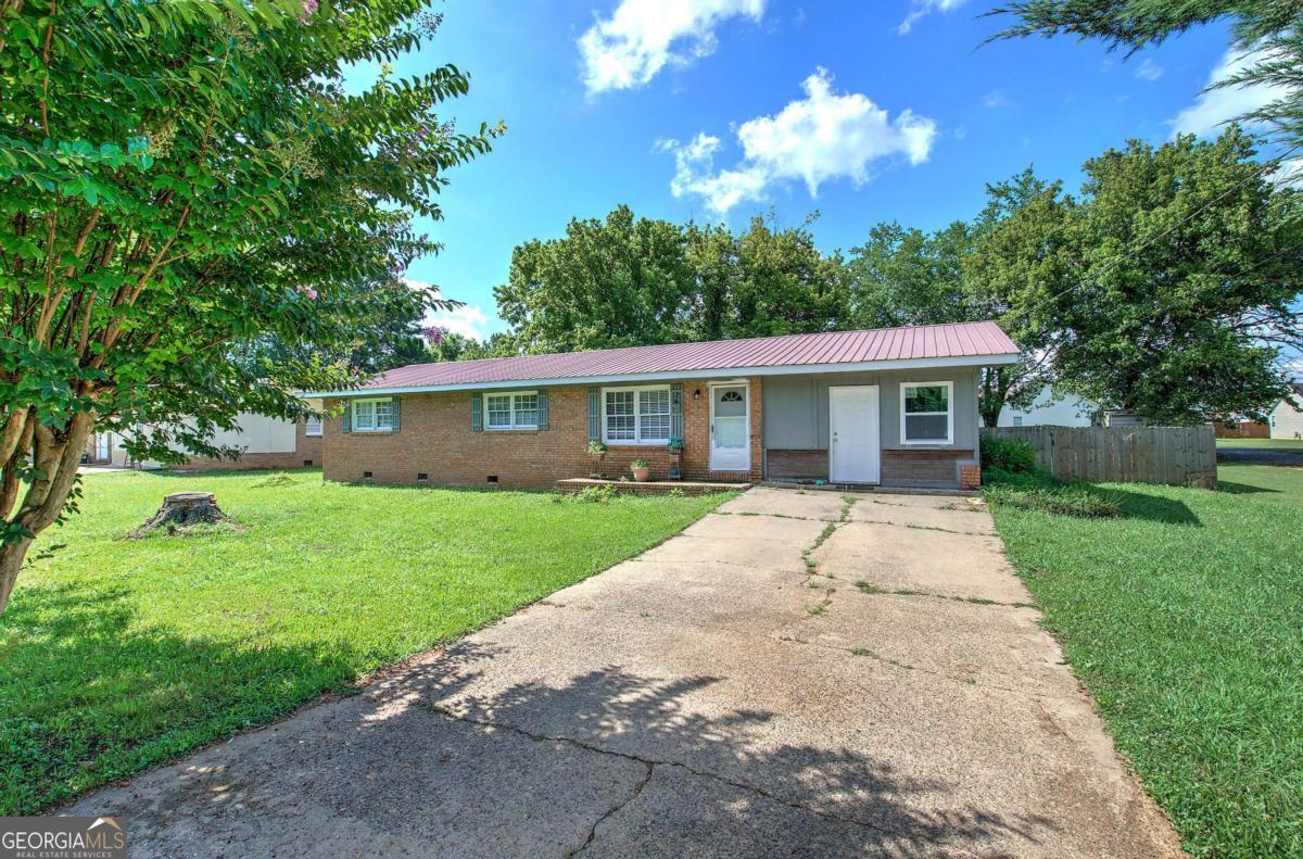 58 Jim LN SE