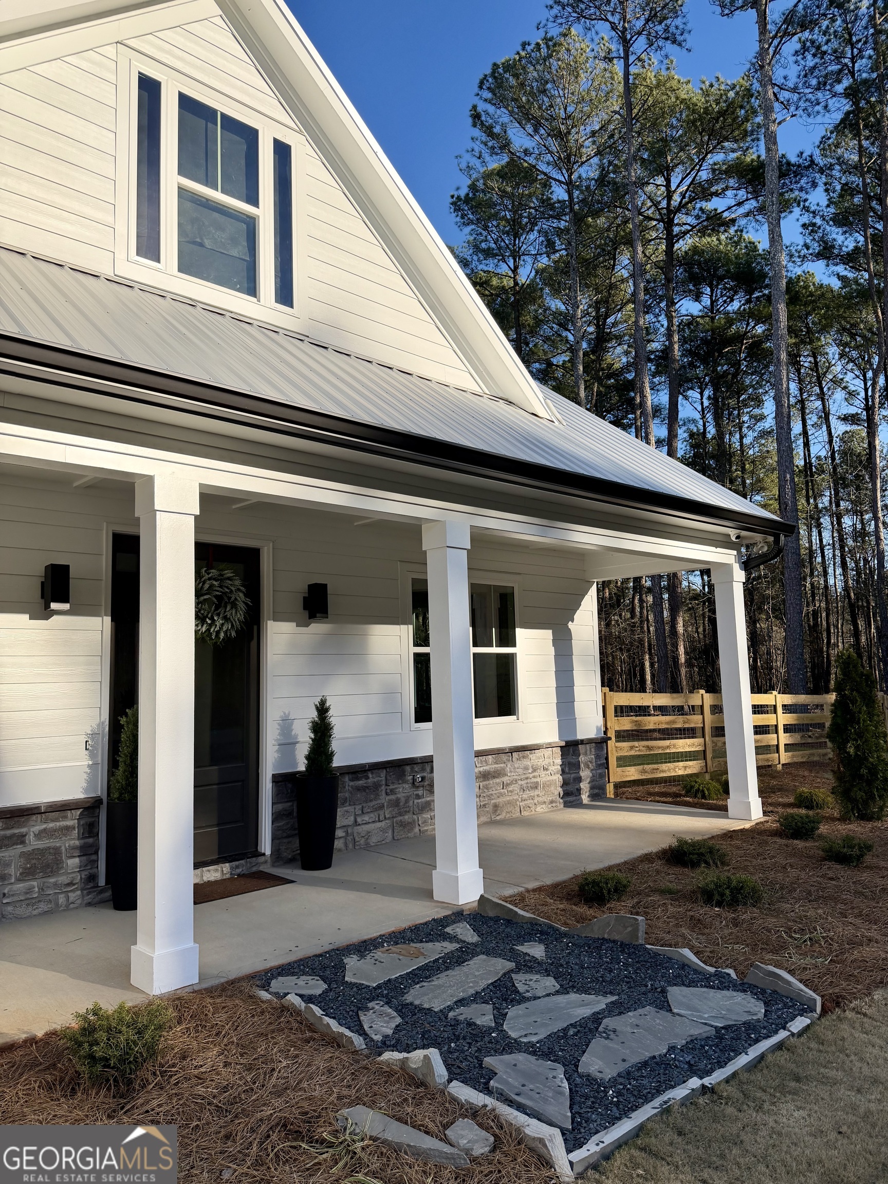 3050 Mahlon Smith RD