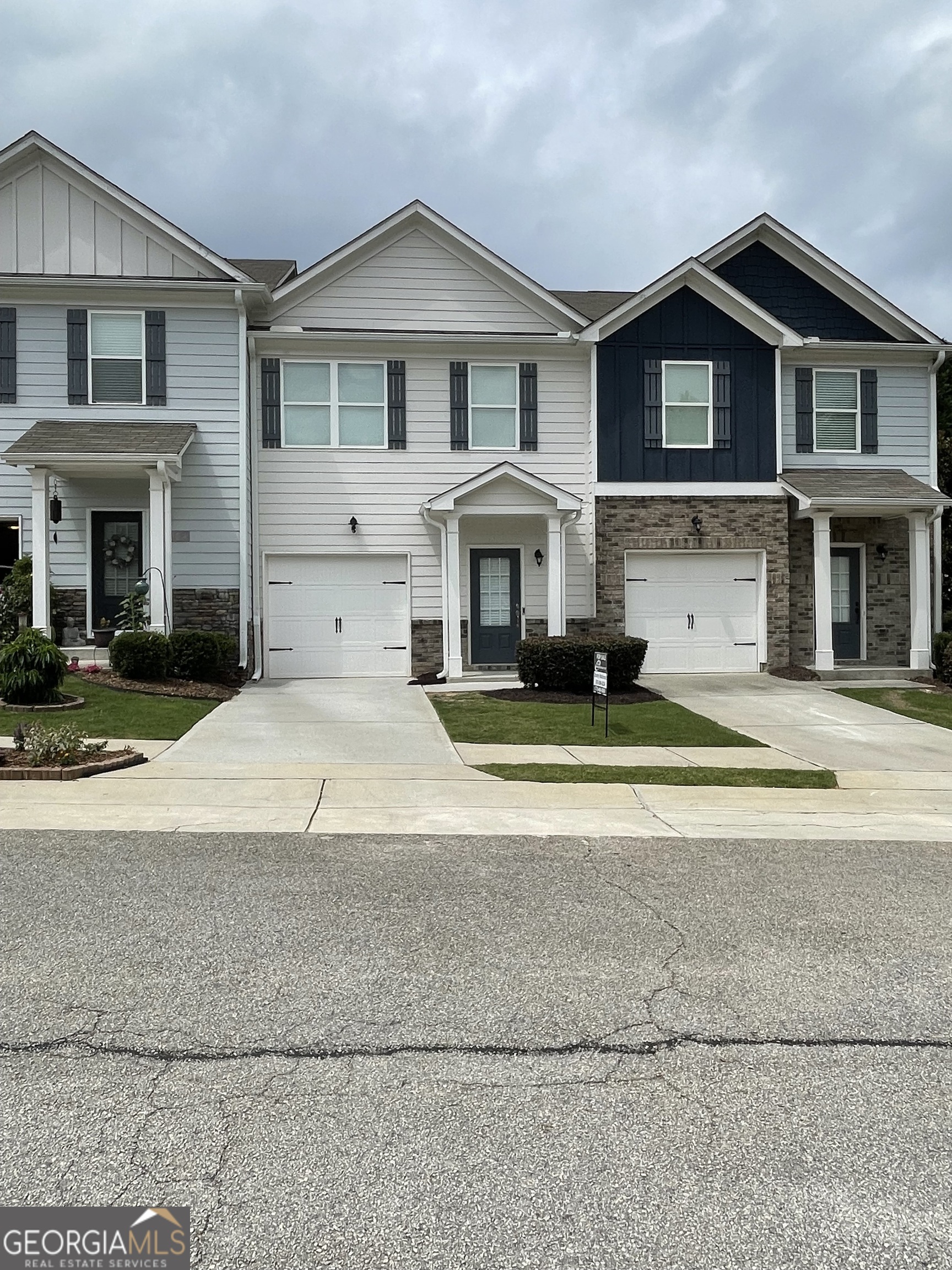 View Gainesville, GA 30501 townhome