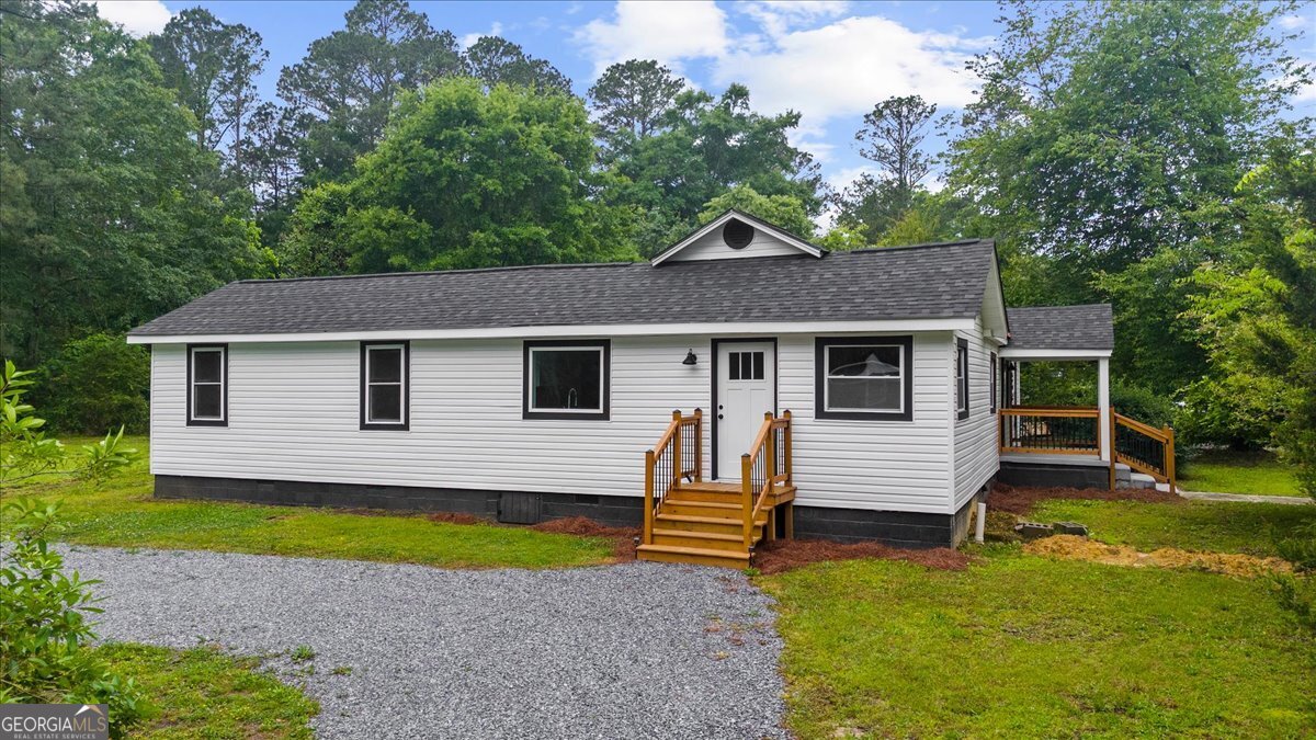 63 Selman RD NW