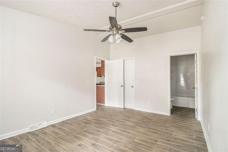 Horseshoe Bend - Residential