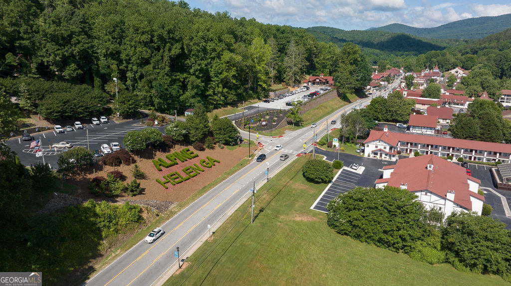 0 Highway 356