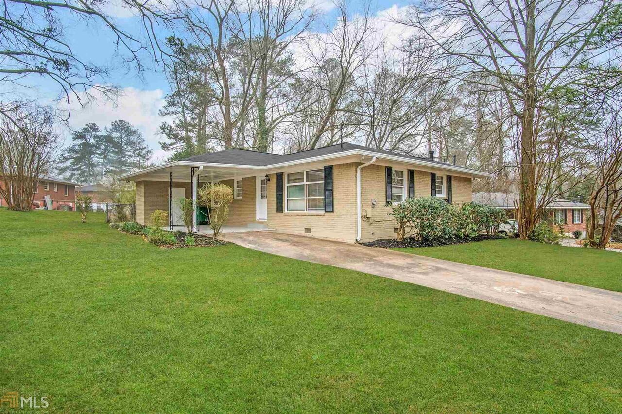 WARNING: Due to a substantial increase of submitted applications, application processing times are being delayed. Please allow up to 10 business days for your application to be processed. AVAILABLE NOW! Recently renovated 3 bedroom 1 bathroom home in Decatur, centrally located. Homes features large yard, washer/dryer hookups, carport, separate dining room, new flooring, paint, counters and stainless steel appliances. Call today, this won't last long! *Tenant is responsible for all utilities* *Renters Insurance is required* Must complete application on Excalibur Homes website.,