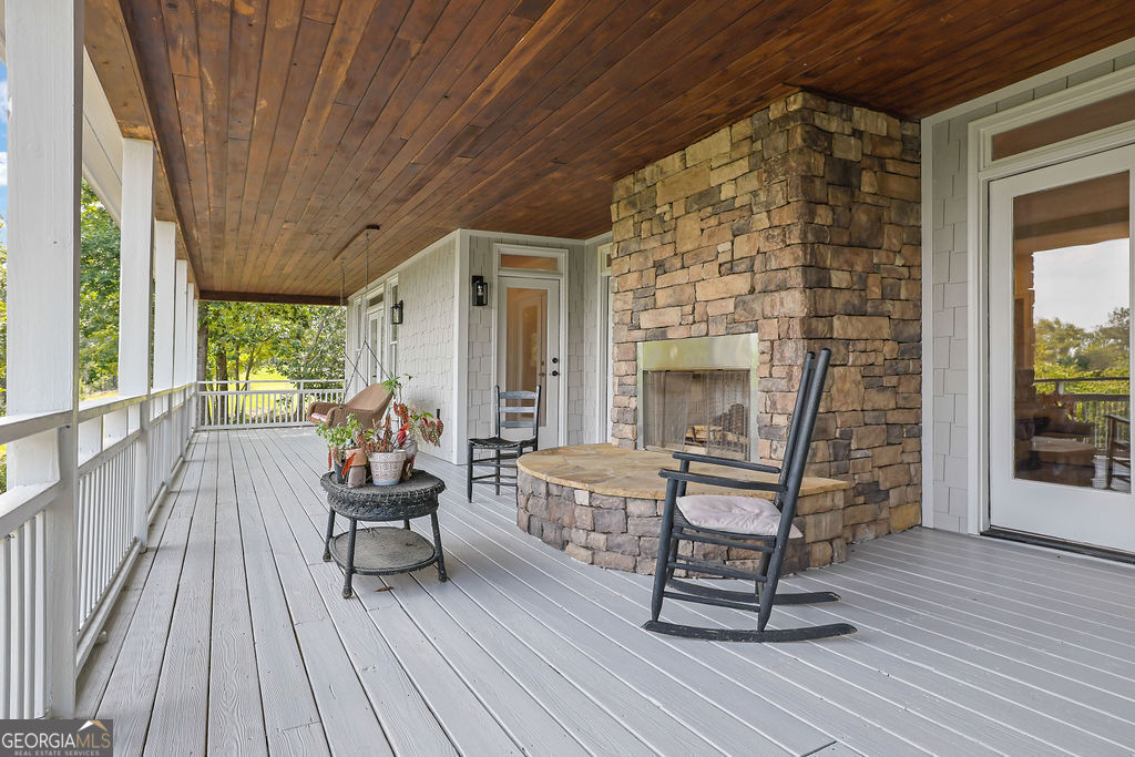 2216 Trammel RD