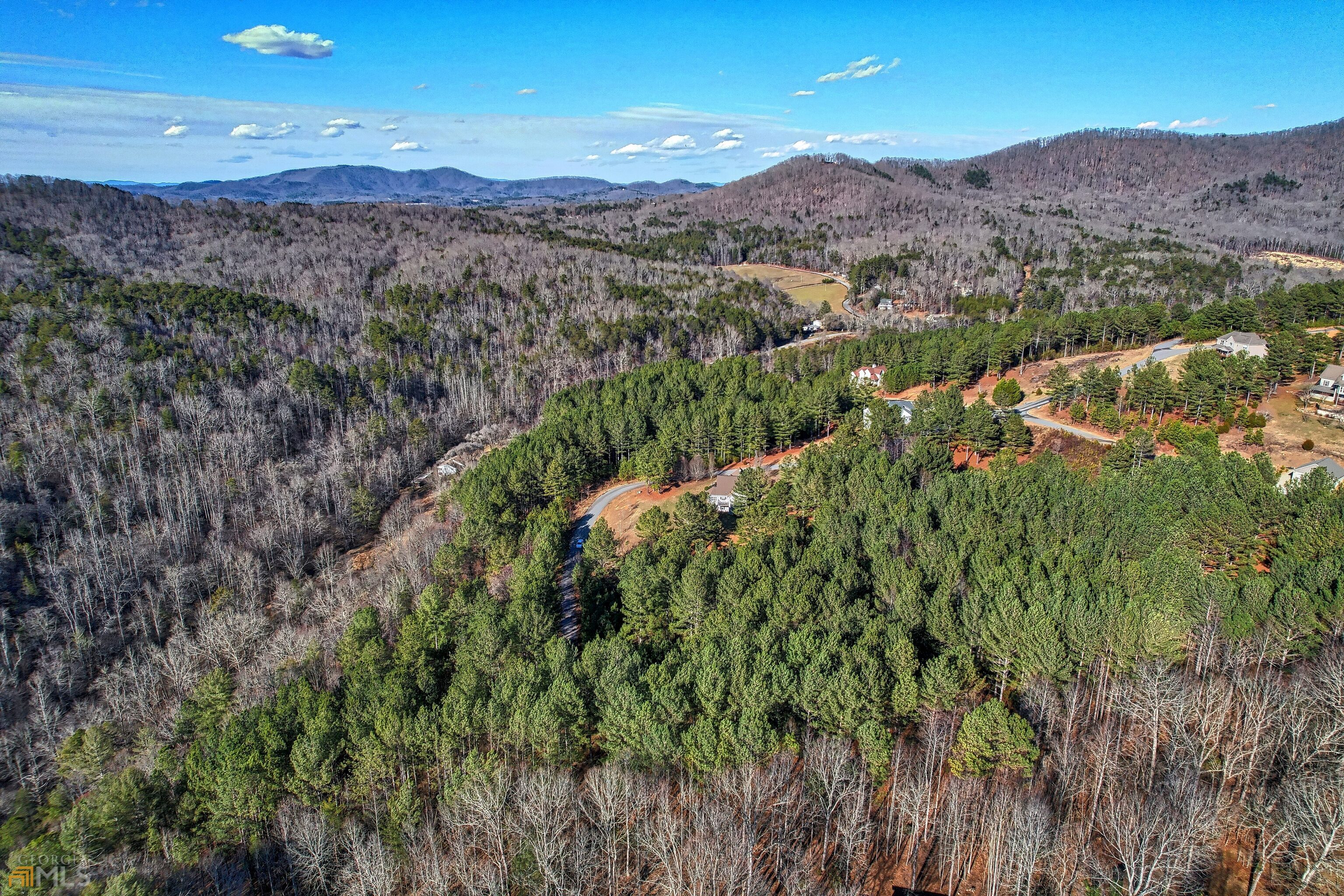 Come check out this lot that is within 5 minutes of town. Build your retirement home or that special getaway here in the North Georgia Mountains. Also a short drive to Nottely Marina for all your boating needs. Level 3 Soil available...