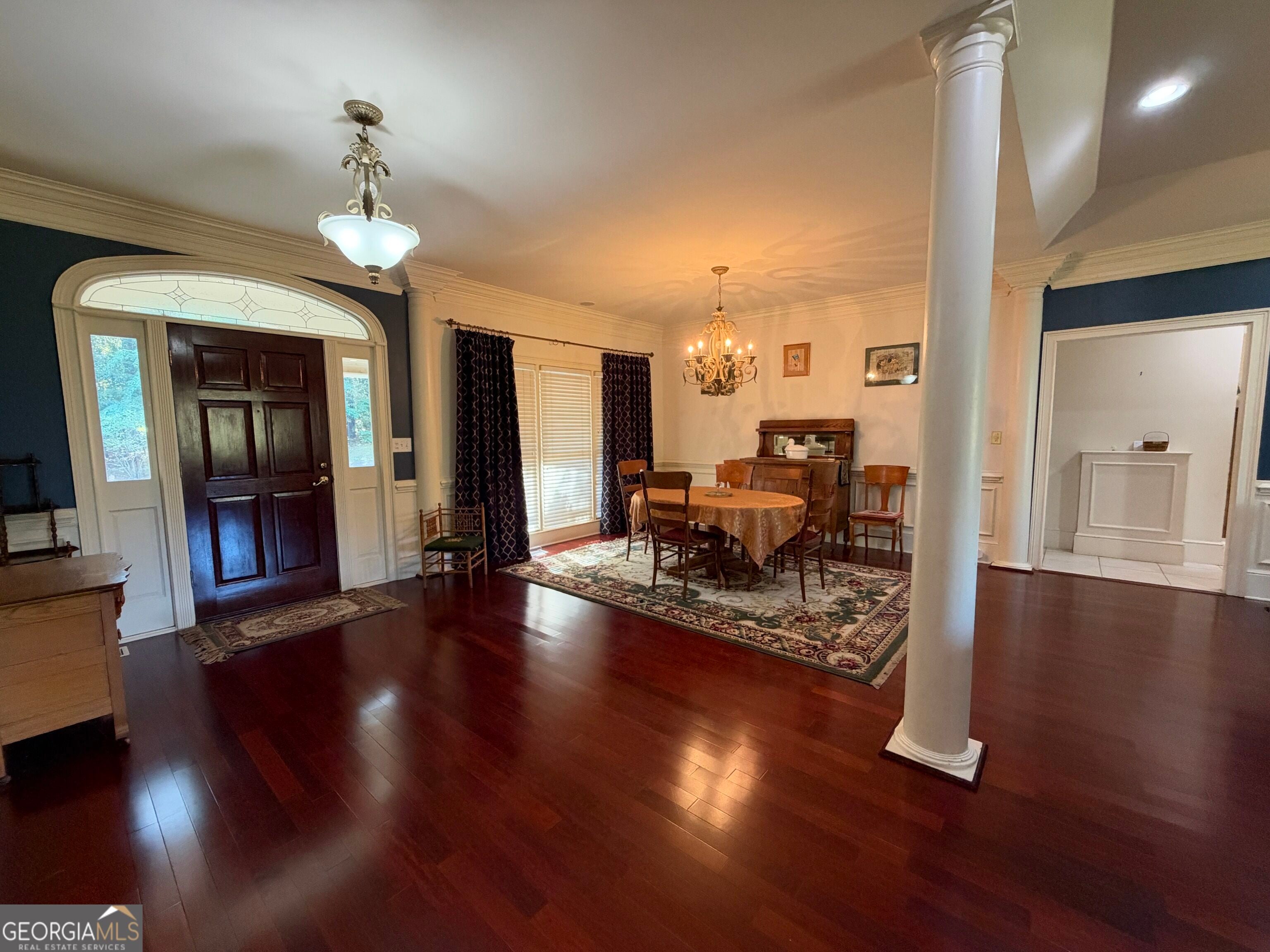 1215 Brush Creek RD
