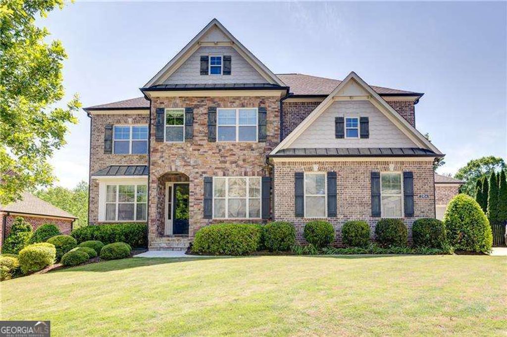 Photo of 2454 Brewer Way NE, Marietta, GA 30066 (MLS # 10754958)
