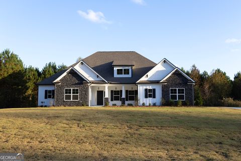 A home in Newnan