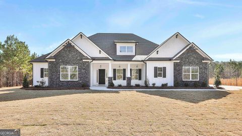 A home in Newnan