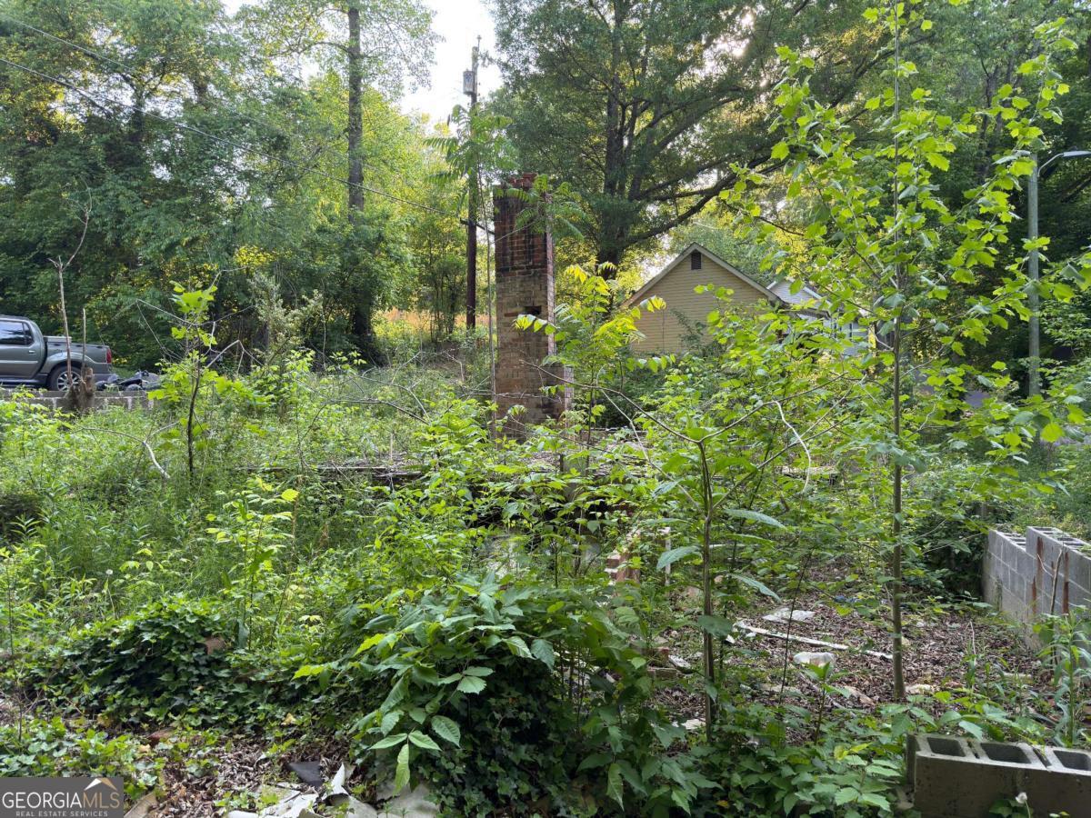 4 Circle DR SE