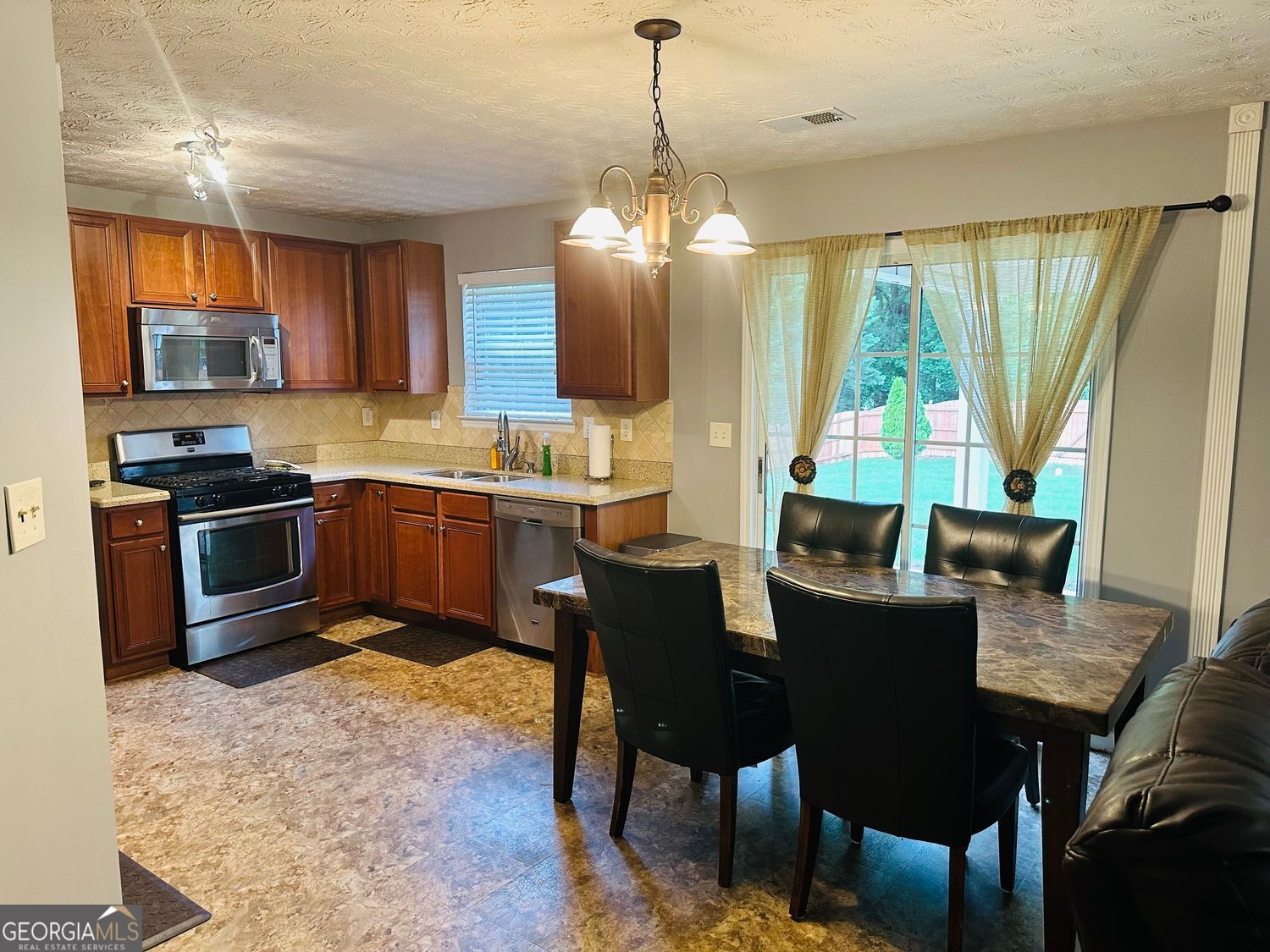 WINSLOW @ EAGLE LANDING - Residential