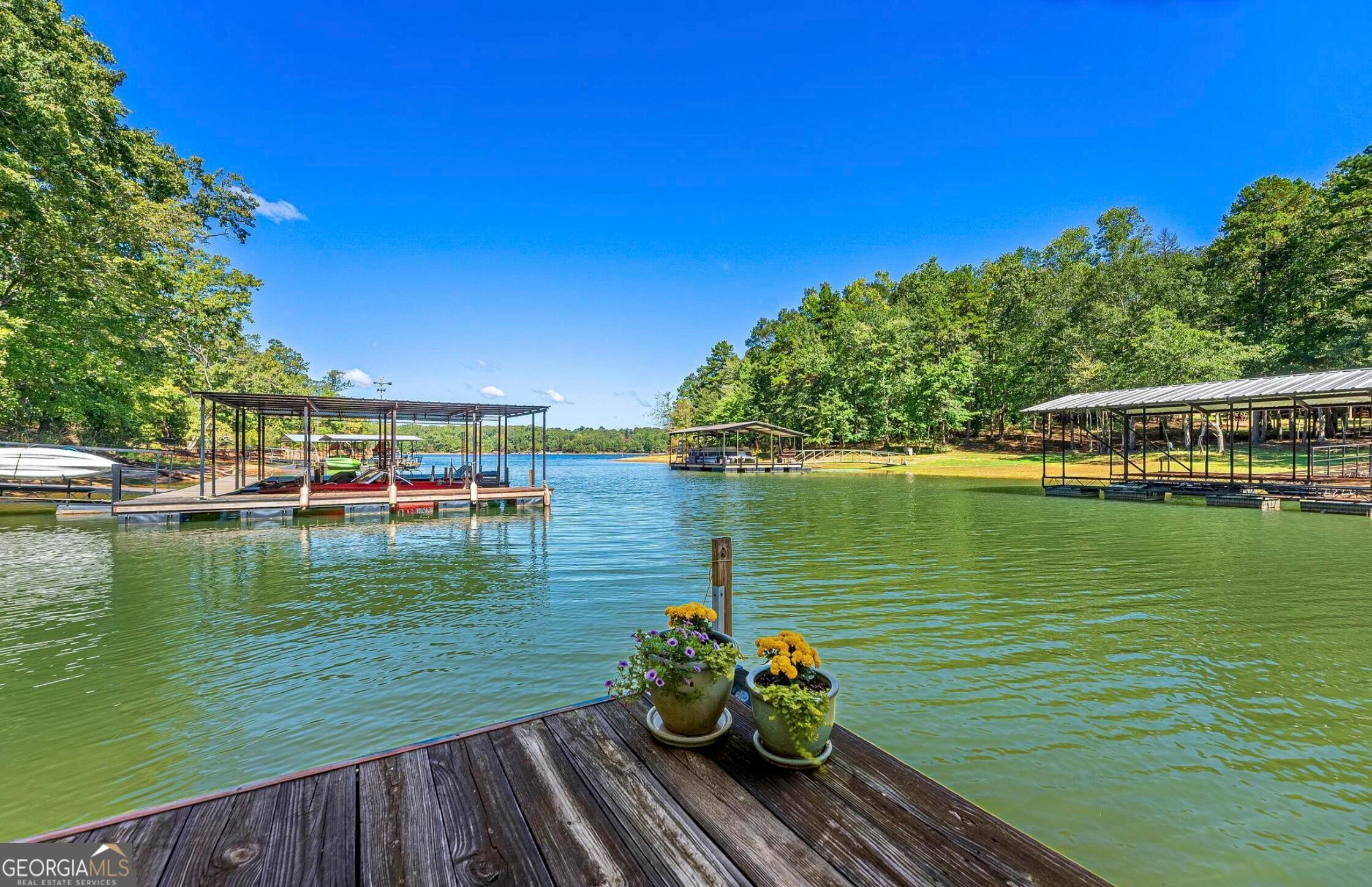 158 Creekwood RD