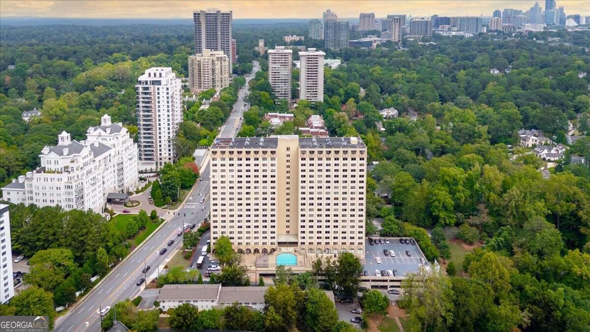 Parklane at Peachtree - Residential