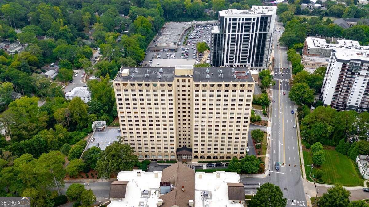 Parklane at Peachtree - Residential