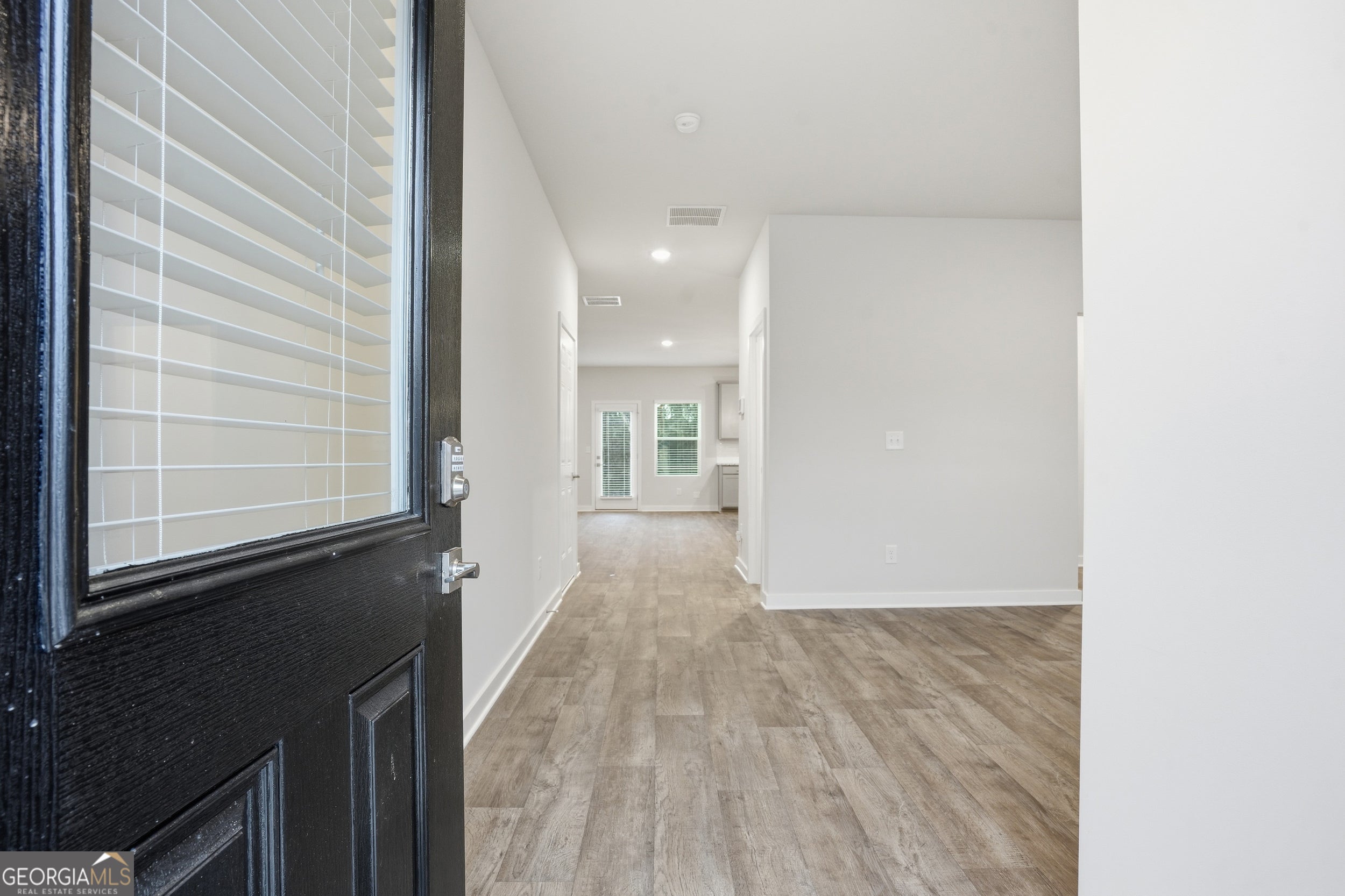 355 Jarrett ST