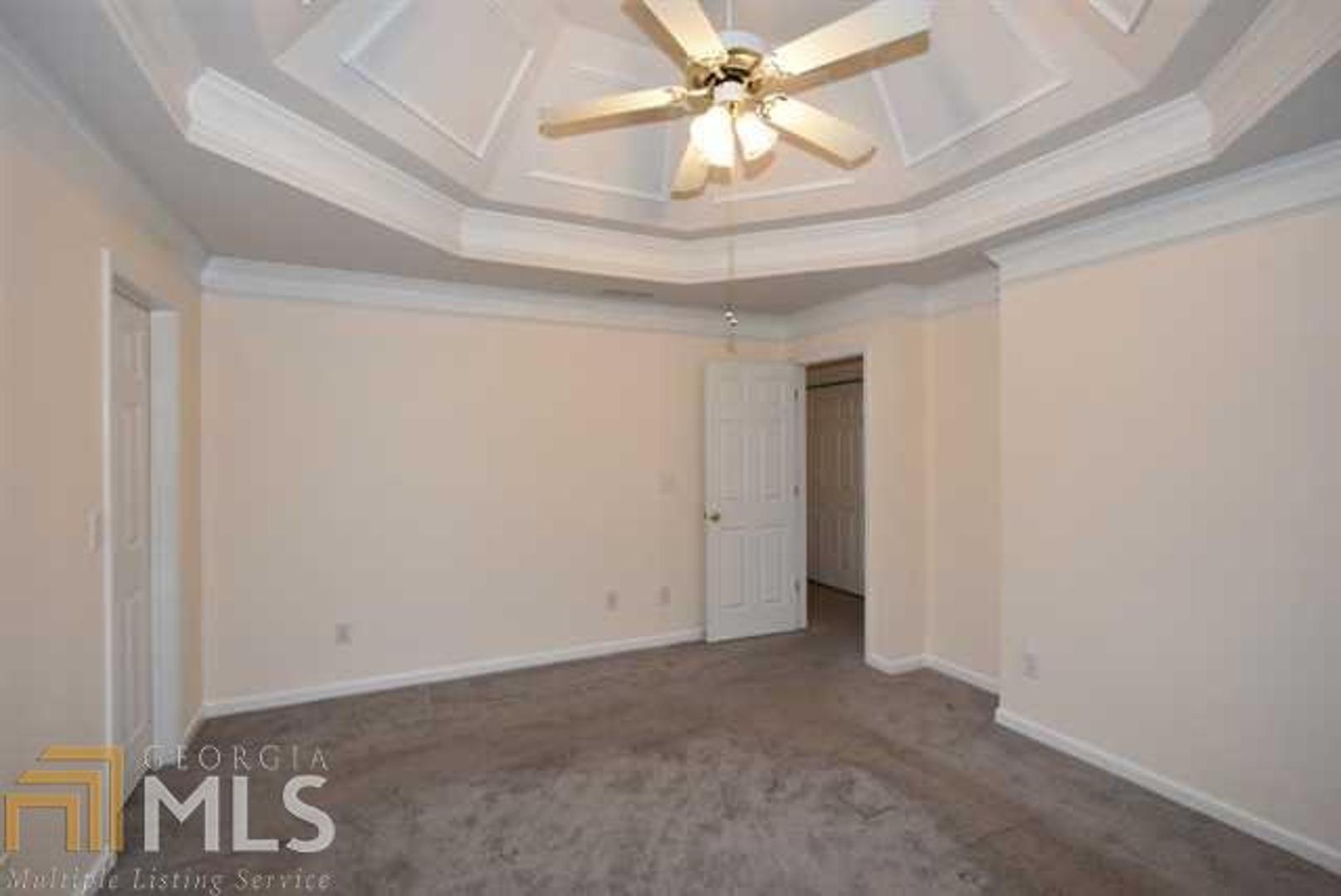 Oaktree - Residential