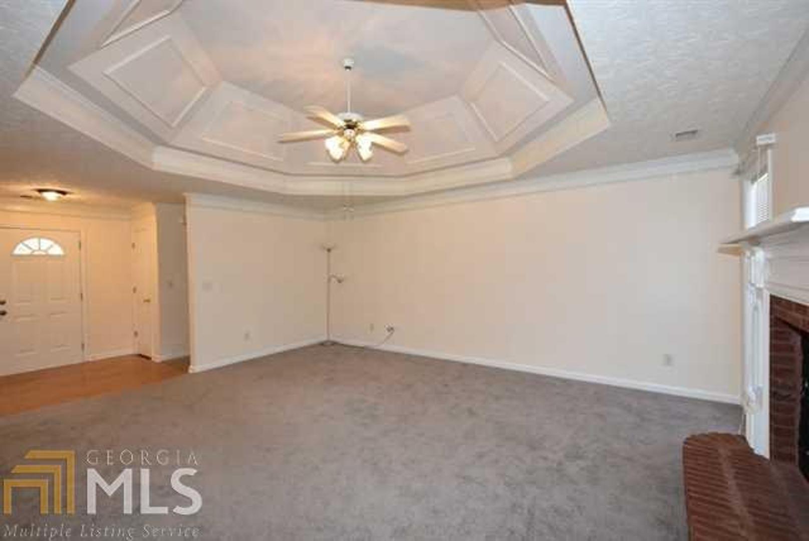 Oaktree - Residential