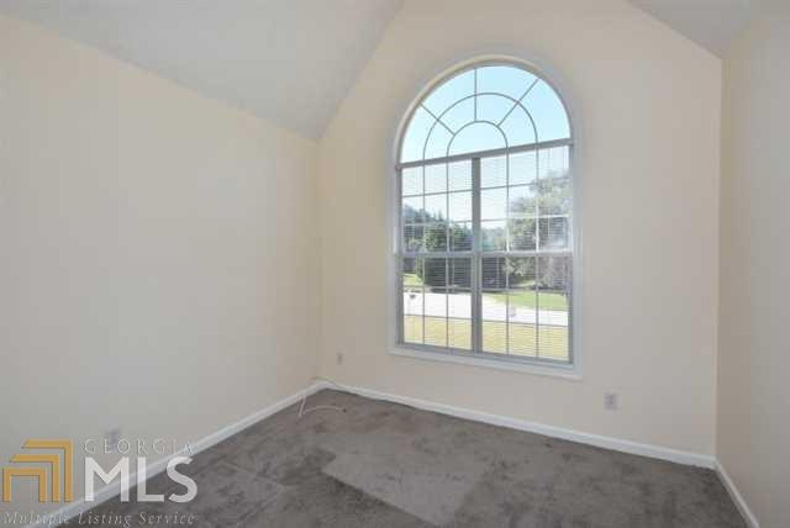 Oaktree - Residential