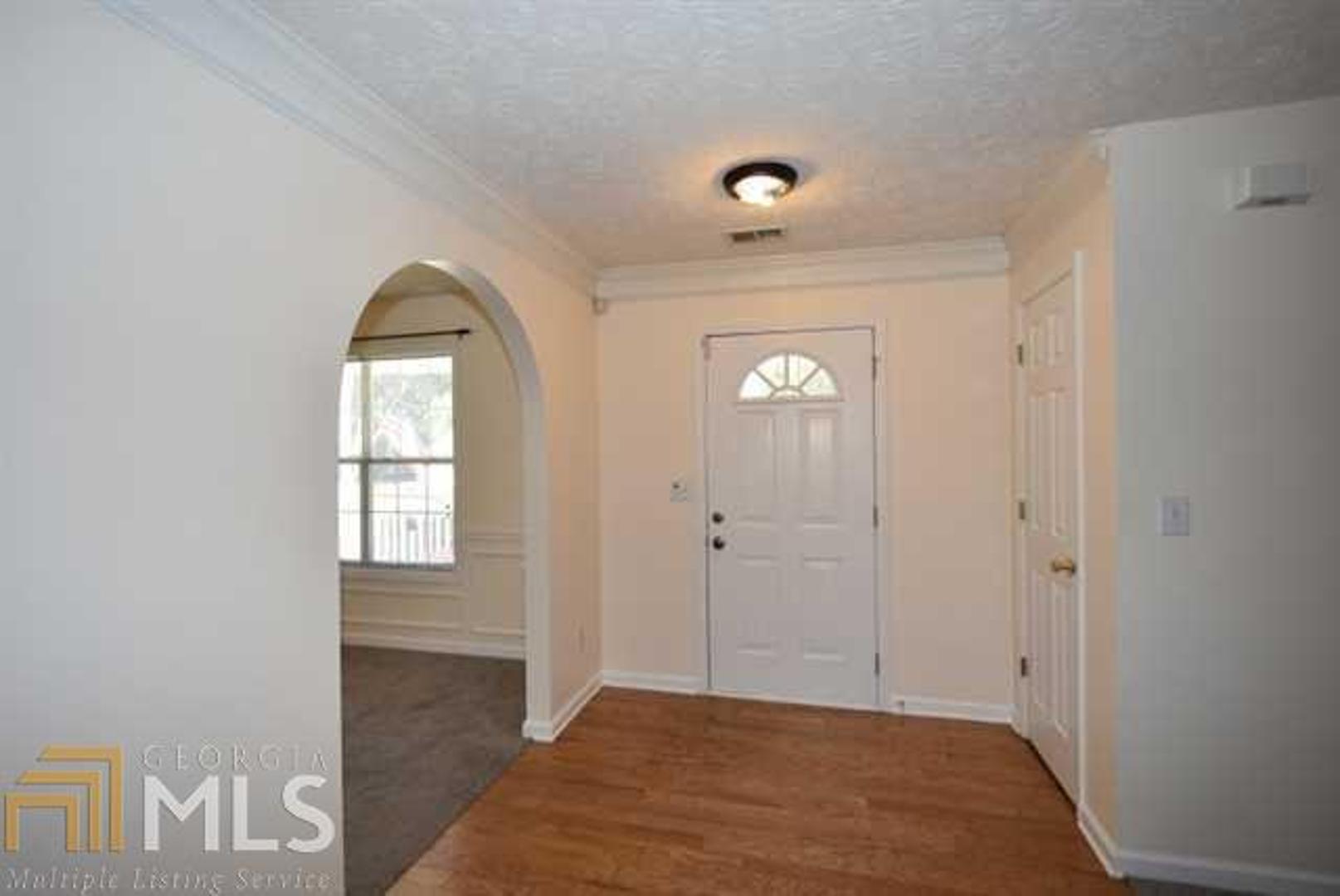 Oaktree - Residential