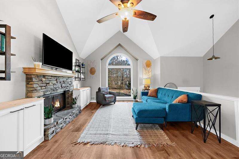 5105 Bayberry CT
