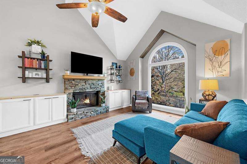 5105 Bayberry CT