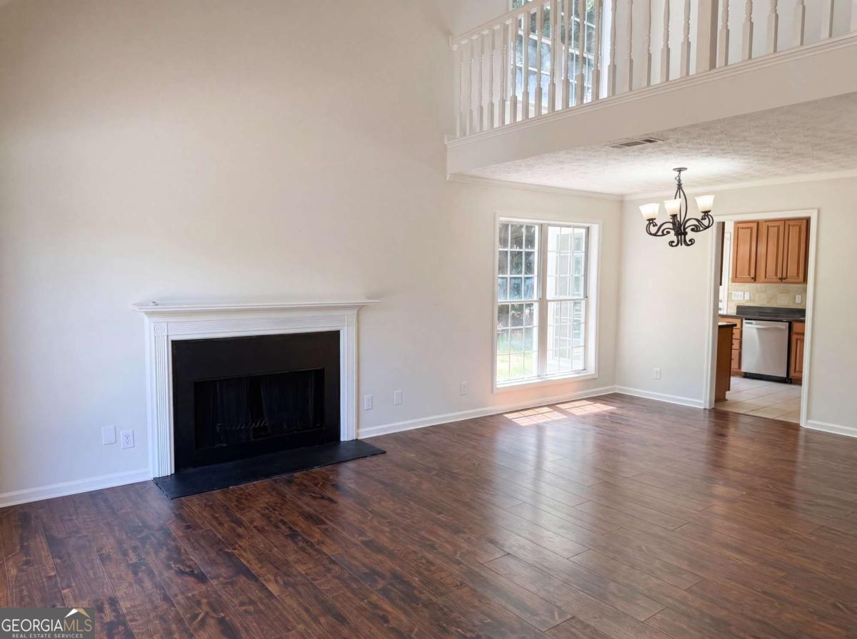 722 Ridgetop RD