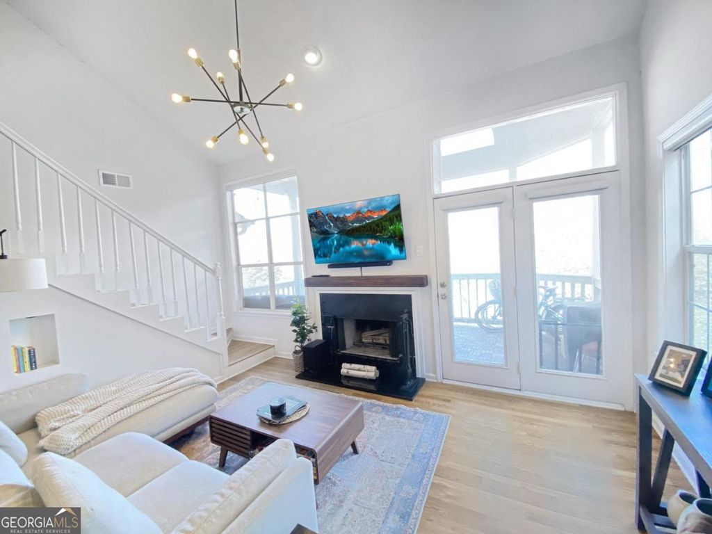 Photo of 521 Mcgill Park Avenue NE, Atlanta, GA 30312 (MLS # 10754413)