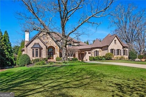 130 Manor Lake CT Milton GA 30004