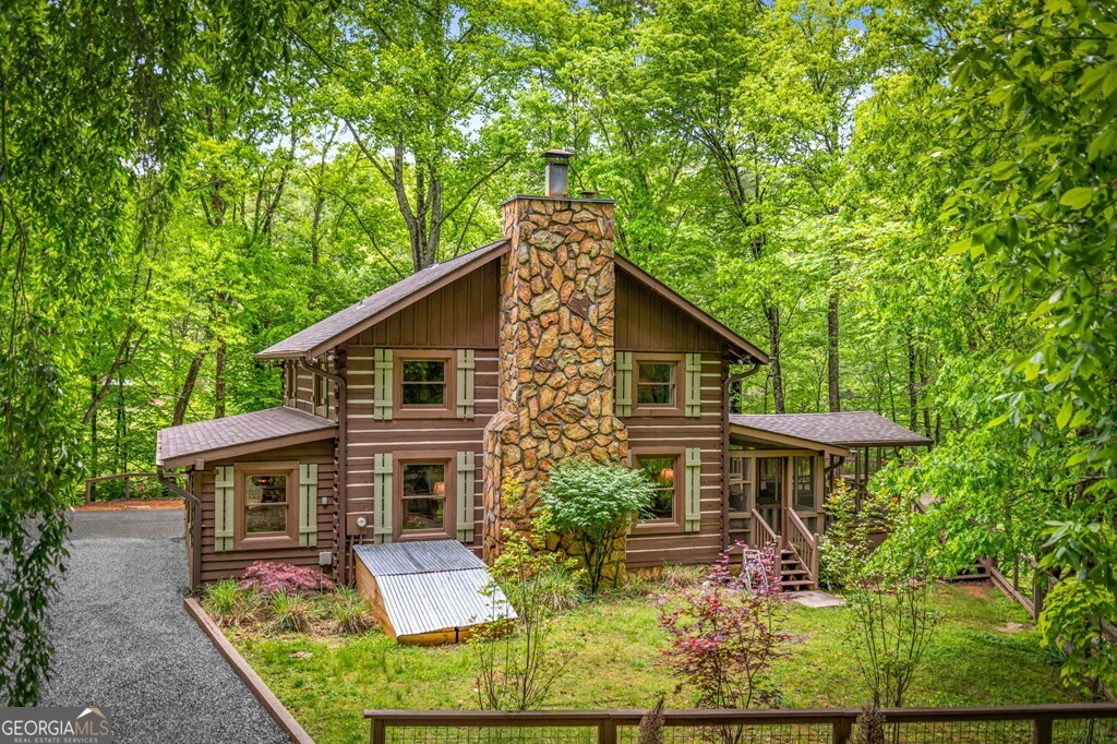 916 Old Cashes Valley RD