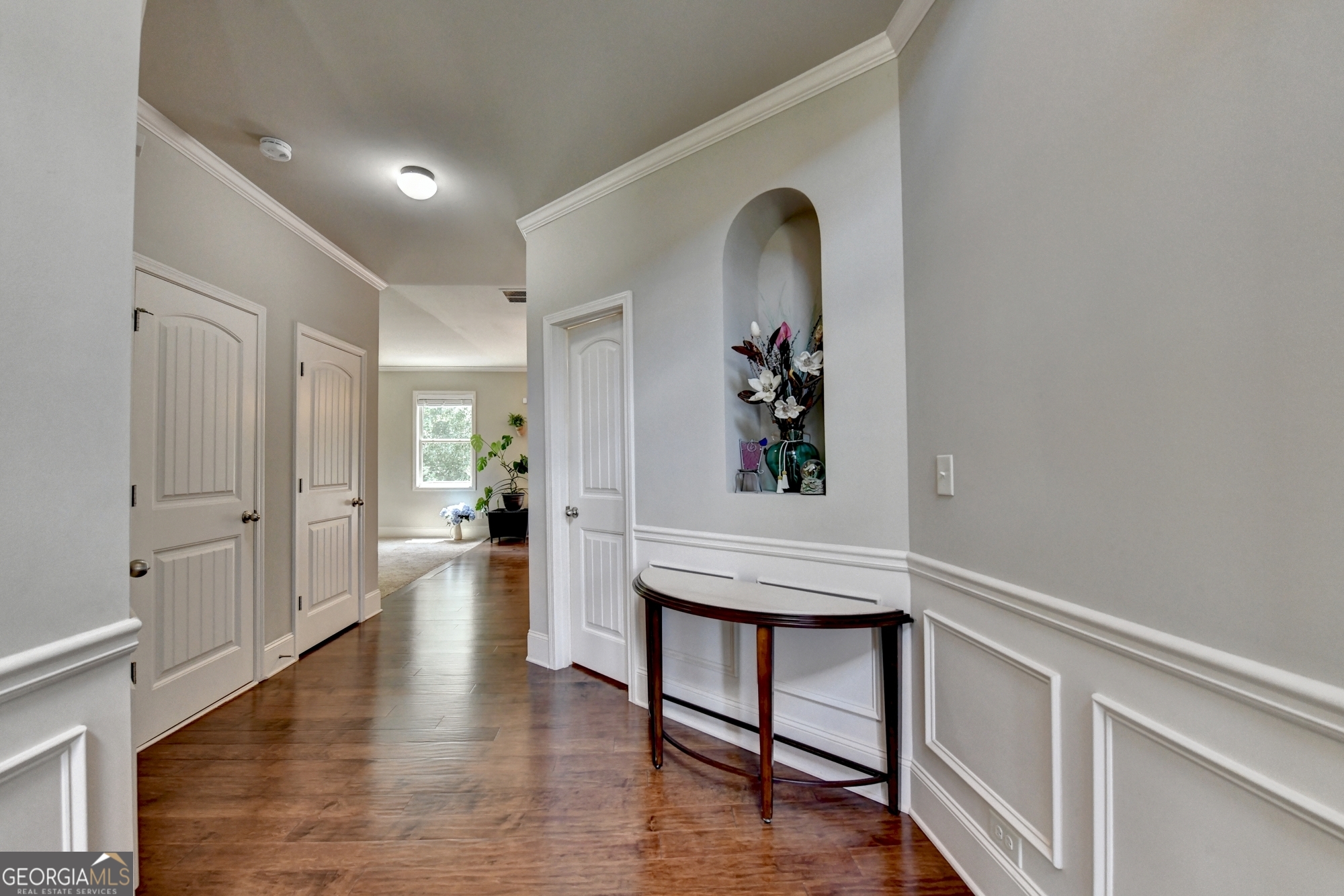 808 Harrison DR