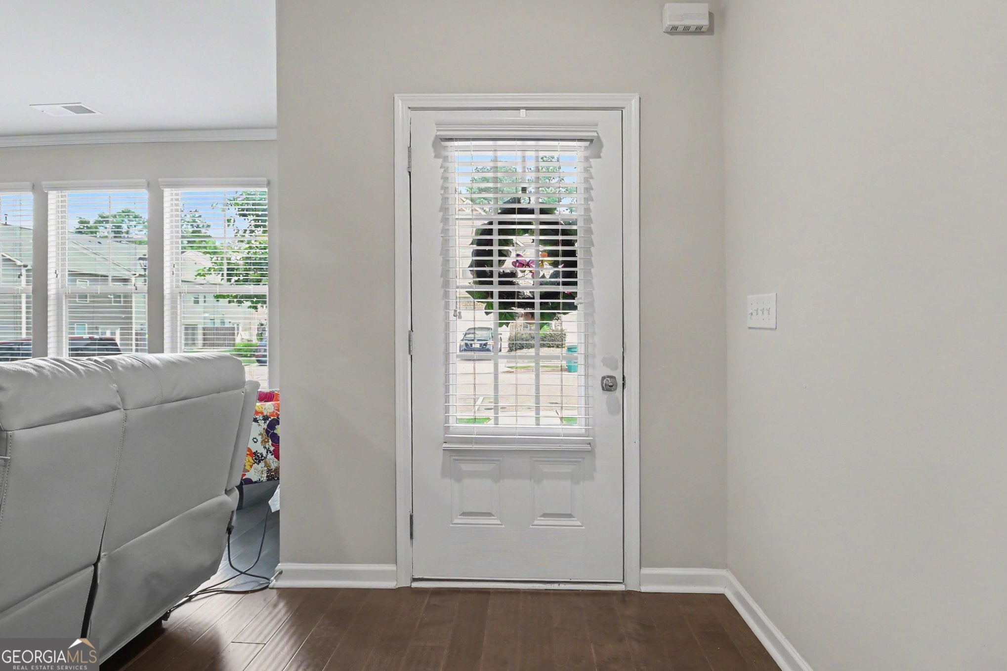 4270 Sunny Oak LN