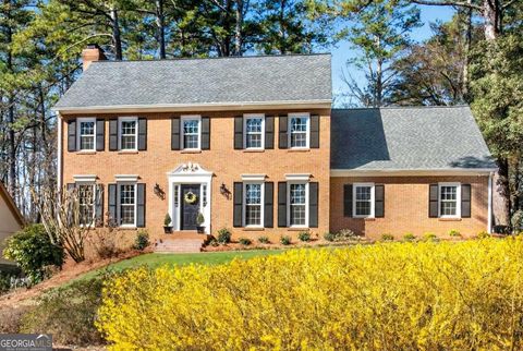 4822 Hampton Lake DR Marietta GA 30068