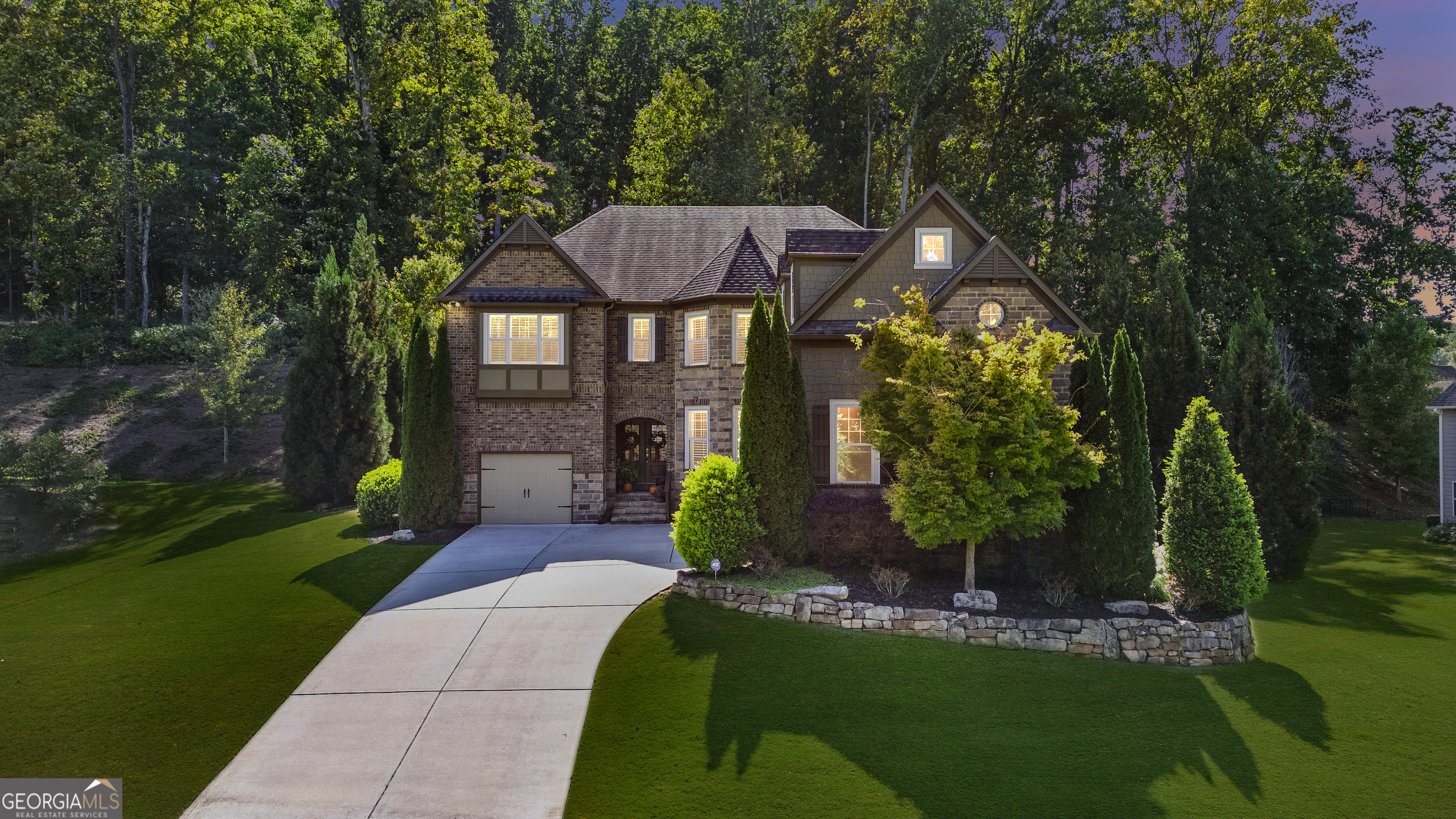 4467 Sterling Pointe DR NW