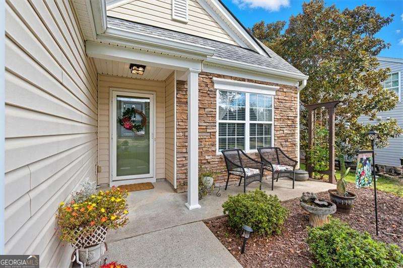 290 Carrington WAY