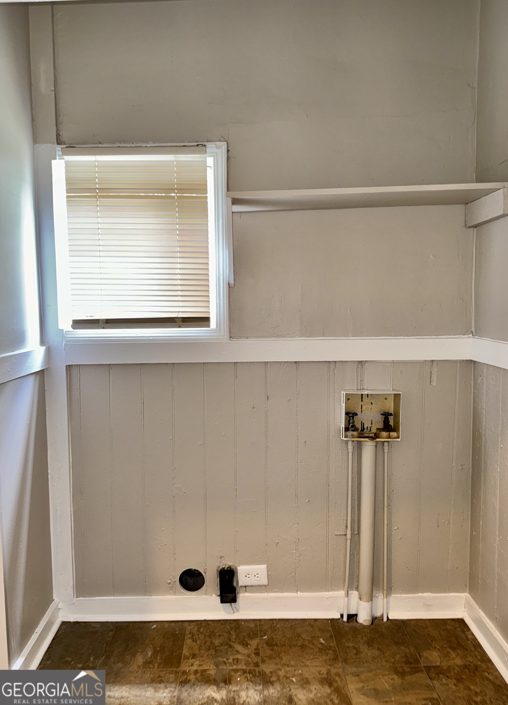 Prop Dundee Mills Inc - Residential Lease