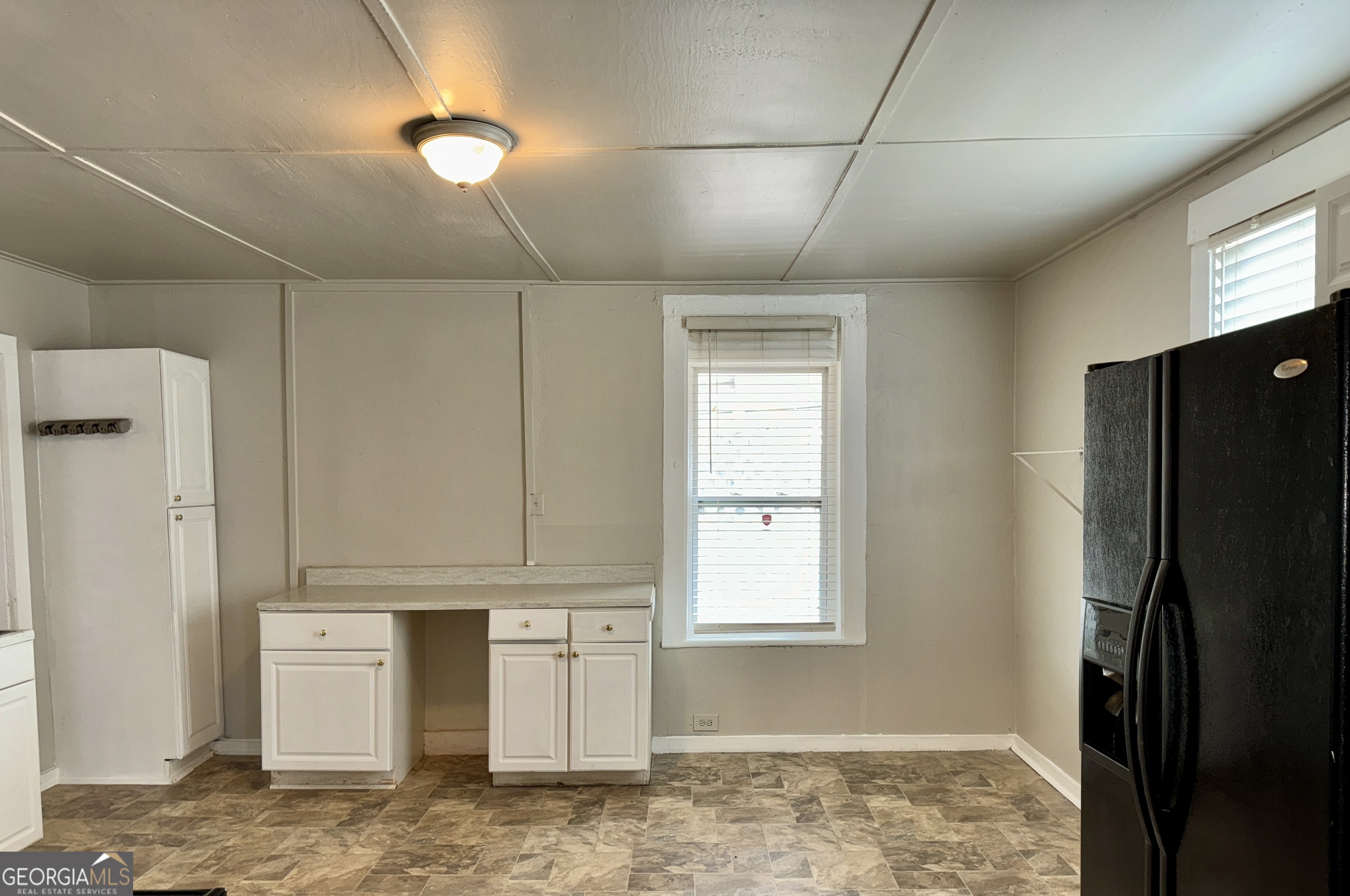 Prop Dundee Mills Inc - Residential Lease