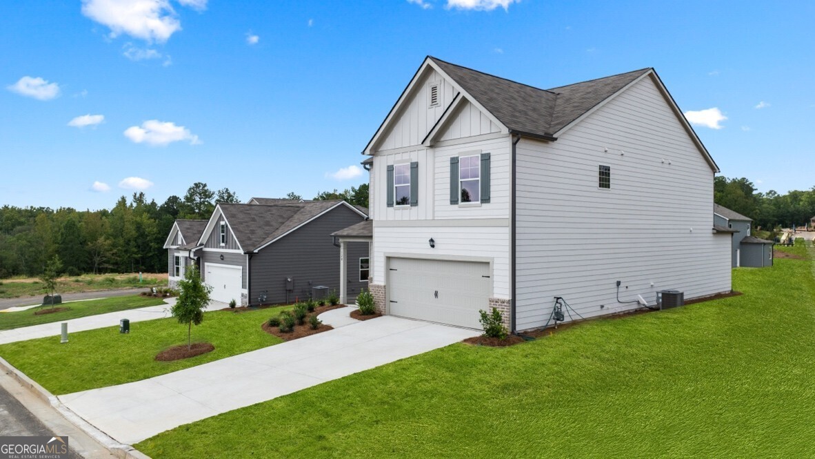 128 Cyrilla WALK
