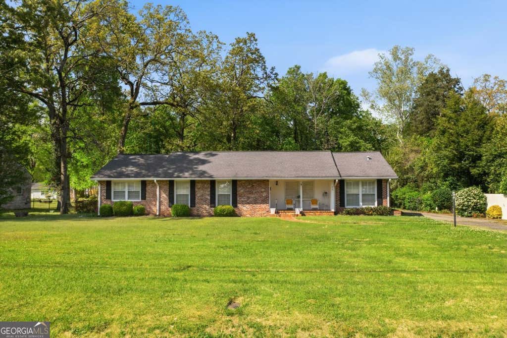 Photo of 218 Jule Peek Avenue, Cedartown, GA 30125 (MLS # 10799992)