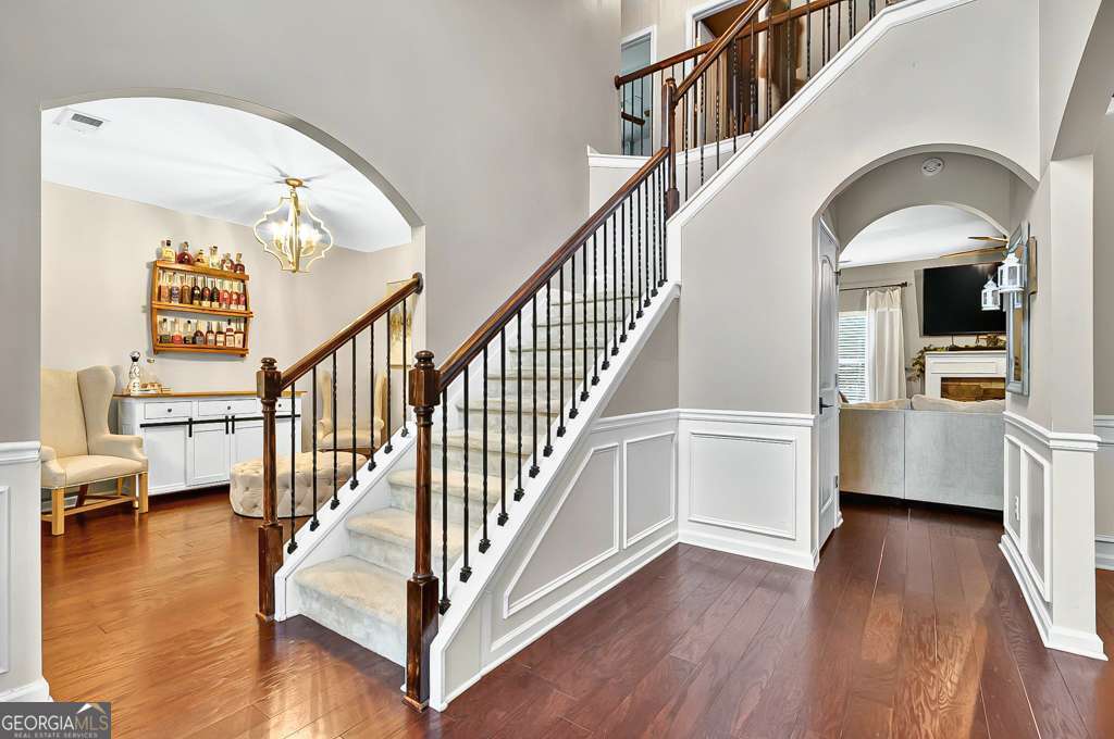 3975 Silverthorn TRCE