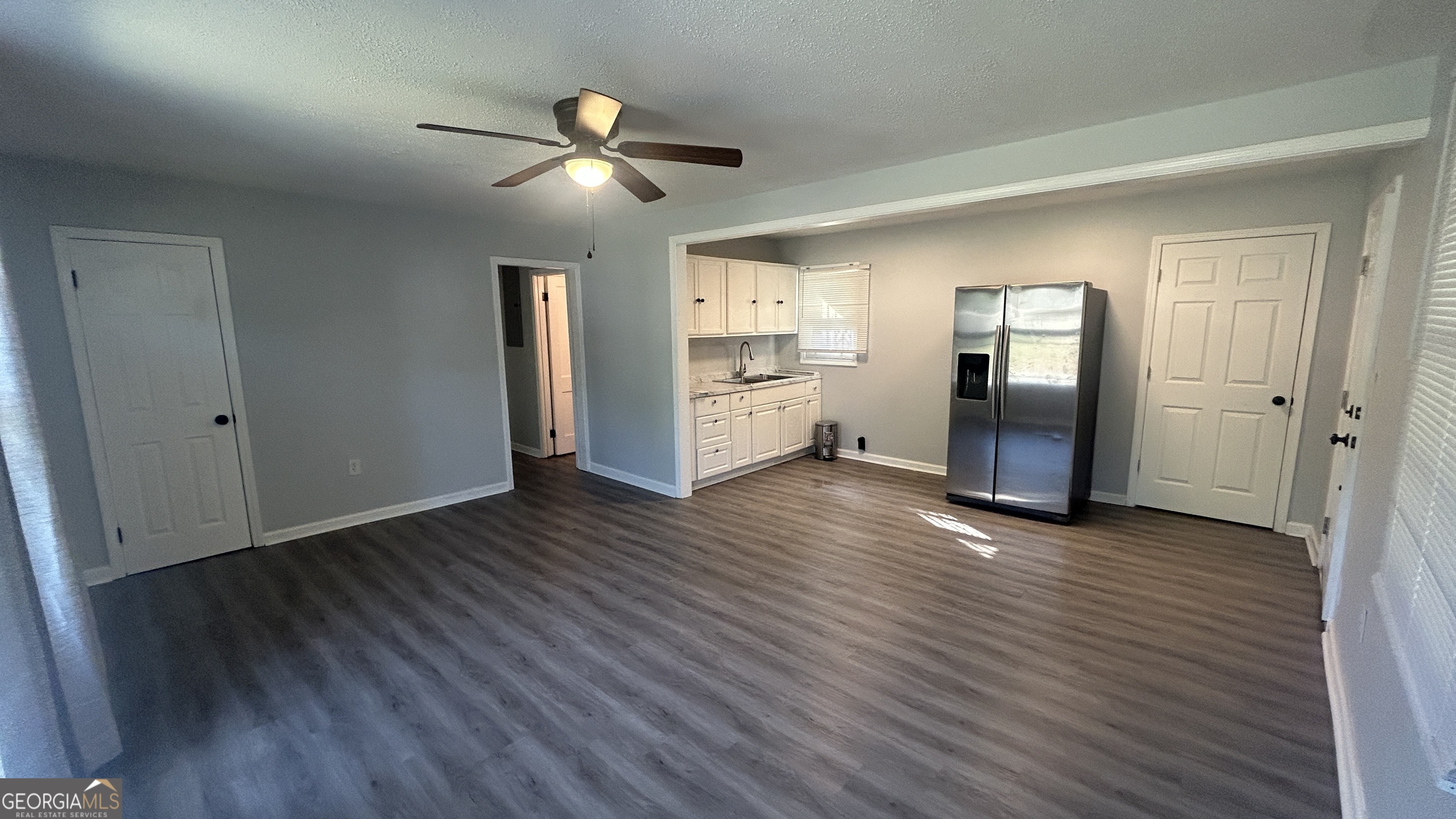 3783 Travis BLVD